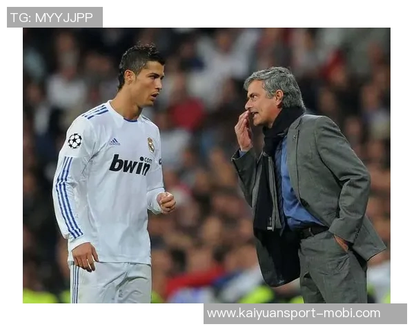 纳尼与C罗重聚社交媒体晒合照感慨是时候拜访老朋友了